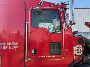 Used 2005 Kenworth T800 Door (Stock #2-6048-9)) Part Image