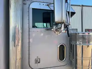 Used 2005 Peterbilt 379 Door (Stock #2-5096-9)) Part Image