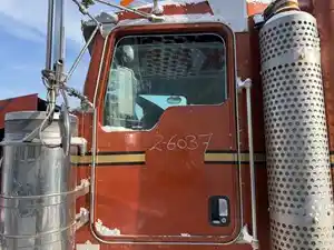 Used 2006 Kenworth C500 Door (Stock #2-6037-9)) Part Image