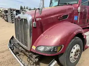 Used 2007 Peterbilt 386 Hood (Stock #2-5078-2)) Part Image