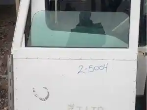 Used 2010 Peterbilt 335 Door (Stock #2-5004-5)) Part Image
