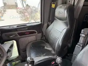 Used 2012 Peterbilt 388 Seat (Stock #2-6063-7)) Part Image