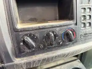 Used 2016 Peterbilt 337 Heater/AC Control Assy (Stock #2-6074-11)) Part Image