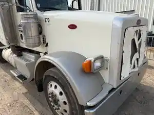 Used 2018 Peterbilt 367 Hood (Stock #2-6061-19)) Part Image