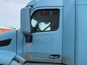 Used 2019 Peterbilt 579 Door (Stock #2-6013-5)) Part Image