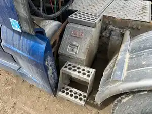 Used 2019 Western Star 5700 Tool Box (Stock #2-5072-6)) Part Image