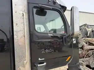 Used 2020 Peterbilt 567 Door (Stock #2-6058-9)) Part Image