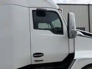 Used 2023 Kenworth T680 Door (Stock #2-6072-9)) Part Image