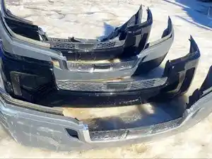 Used 2019 Freightliner Cascadia Bumper Image