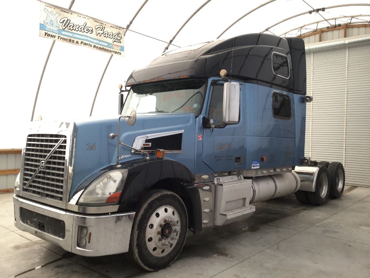 2007 VOLVO VT880 (Stock #24647467) | Miscellaneous | TPI