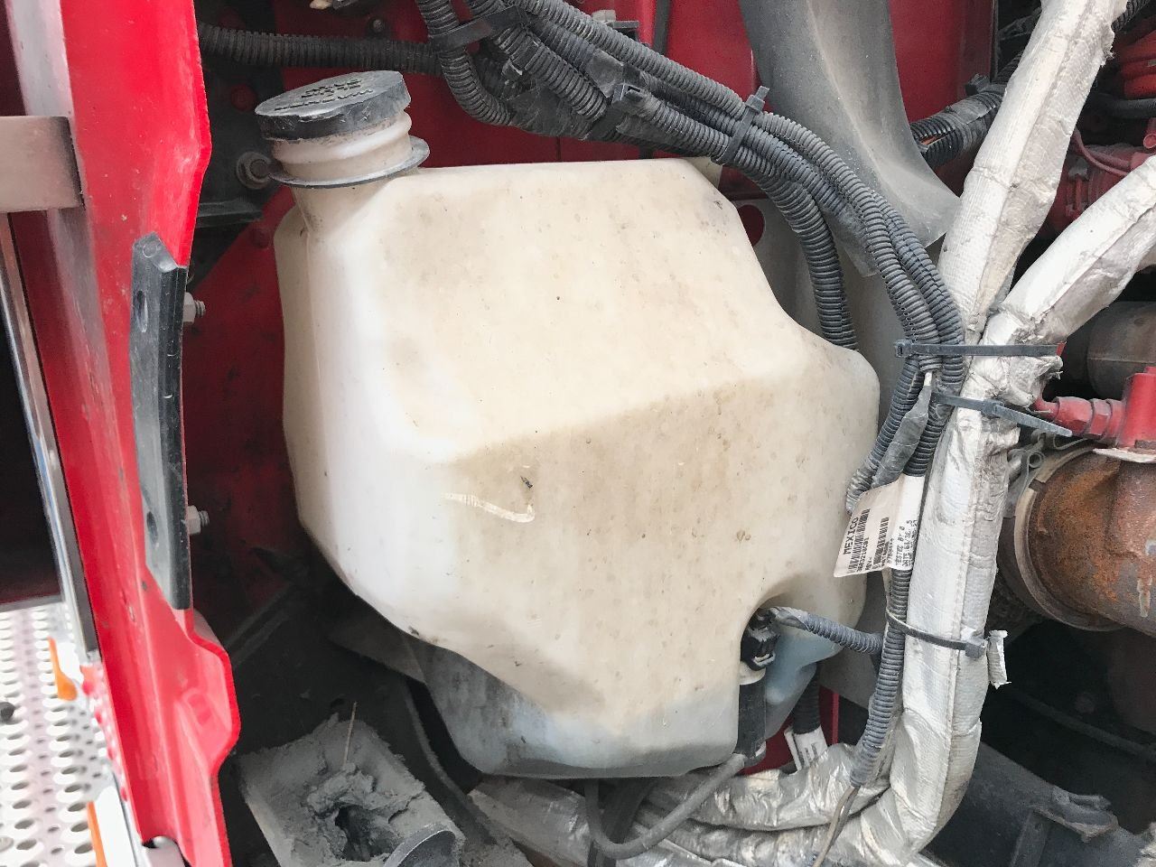 2016 International 9900 (Stock #24906453) | Windshield Washer