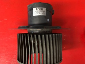 Used 1999 Sterling A9513 Blower Motor (Stock #ST99440-19)) Part Image