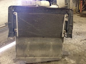 Used 2003 Volvo VNL660 A/C Condenser (Stock #VOL03348-11)) Part Image