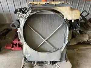 Used 2008 Volvo VHD Radiator (Stock #VOL08713-12)) Part Image