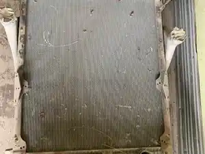 Used 2009 Freightliner Cascadia 125 Radiator (Stock #FRT09346-11)) Part Image
