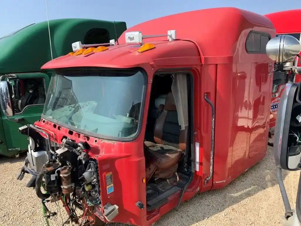 Used 2012 Mack CXU613 Cab for sale Anola Manitoba Canada Cabs TPI