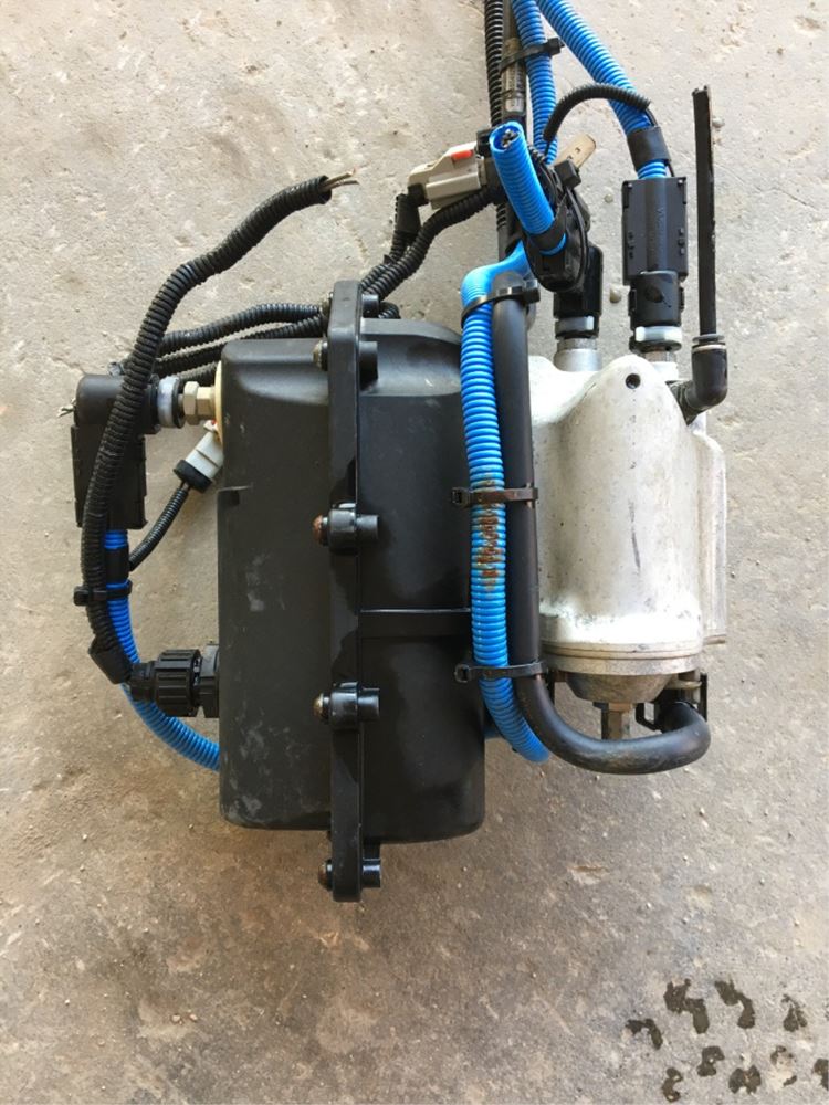 Used 2013 Freightliner Cascadia DEF Pump for sale Anola Manitoba