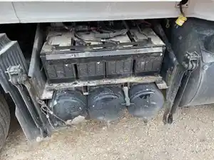Used 2013 Volvo VNL 730 Battery Box (Stock #VOL13714-12)) Part Image