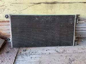 Used 2013 Volvo VNL670 A/C Condenser (Stock #VOL13662-15)) Part Image