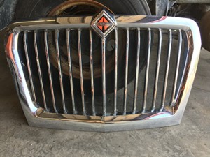 Used 2019 International LT625 Grille (Stock #INT19607-21)) Part Image