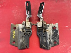 Used 2021 Peterbilt 567 Hood Hinge (Stock #PET21700-18)) Part Image