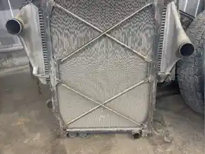 Used 2007 Freightliner Columbia 120 Radiator (Stock #FRT07796-6)) Part Image