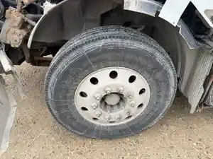 Used 2011 22.5" Steer Tire (Stock #VOL11857-9)) Part Image