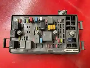 Used 2013 Mack CXU613 Fuse Box (Stock #MAC13849-21)) Part Image