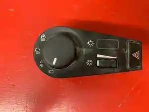 Used 2013 Volvo VNL780 Dash Control Module (Stock #VOL13751-24)) Part Image