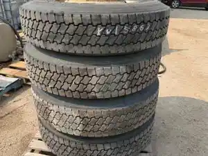 Used 2015 22.5" Rear Goodyear Tire (Stock #KW15867-11)) Part Image