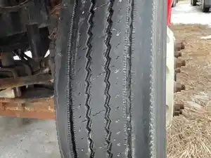 Used 2015 22.5" Steer Michelin Tire (Stock #FRT15750-16)) Part Image