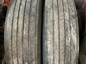 Used 2016 22.5" Steer Michelin Tire (Stock #PET16822-11)) Part Image