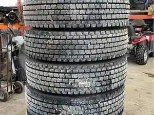 Used 2016 24.5" Rear Tire (Stock #PET16782-11)) Part Image