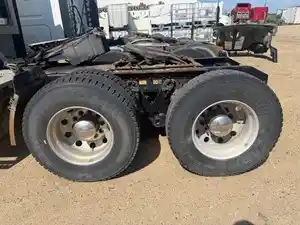 Used 2020 22.5" Rear Assorted Tire (Stock #KW20862-11)) Part Image