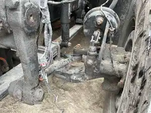 Used 2020 Western Star 5700 Front Axle, Complete (Stock #WS20817-10)) Part Image