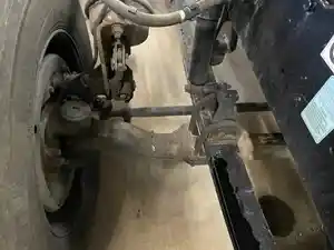 Used 2022 Kenworth T680 Front Axle, Complete (Stock #KW22838-10)) Part Image