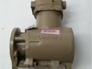 Used Cummins B/C Air Compressor (Stock #142386)) Part Image