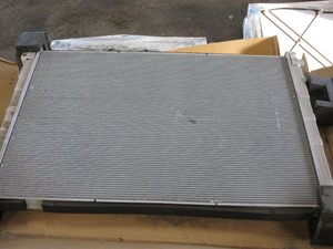 New Freightliner Radiator (Stock #145248)) Part Image