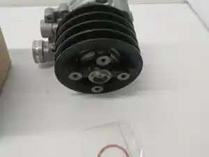 New Isuzu Water Pump Image