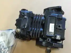 Used Bendix TF 550 Air Compressor (Stock #175591)) Part Image