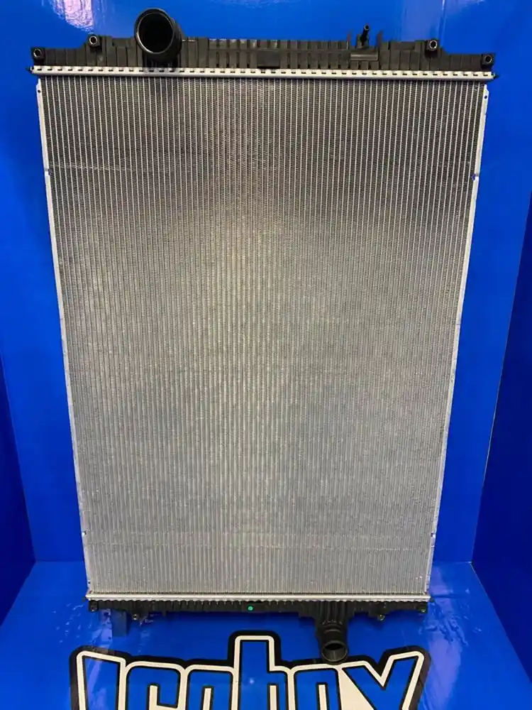 New Kenworth T660 / W900 / W900B2 / T800H Radiator for sale | Sweet ...