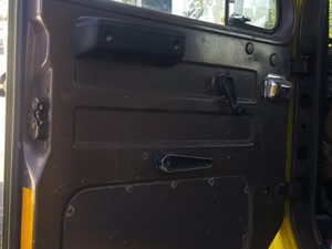 Used 1992 International 4700 Door (Stock #21-116-5)) Part Image