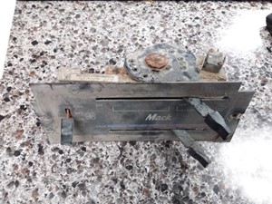 Used 1993 Mack Heater/AC Control Assy (Stock #50002)) Part Image