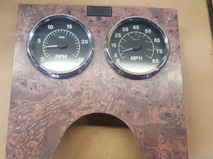 Used 2000 International 9200/9400I Instrument Cluster (Stock #49399)) Part Image