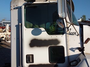 Used 2000 Kenworth T300 Door (Stock #20-122-1)) Part Image