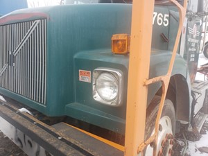 Used 2000 Volvo WAH Front Axle, Complete Image