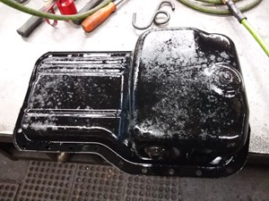 Used 2001 Isuzu 4HE1-XN Oil Pan (Stock #49142)) Part Image