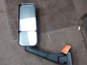 Used 2005 GMC C7500 Mirror (Stock #22-051-14)) Part Image