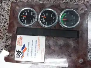 Used 2005 International 9400I Cab Gauge (Stock #21-082-11)) Part Image