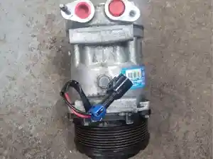 Used 2007 International 4300 A/C Compressor Image